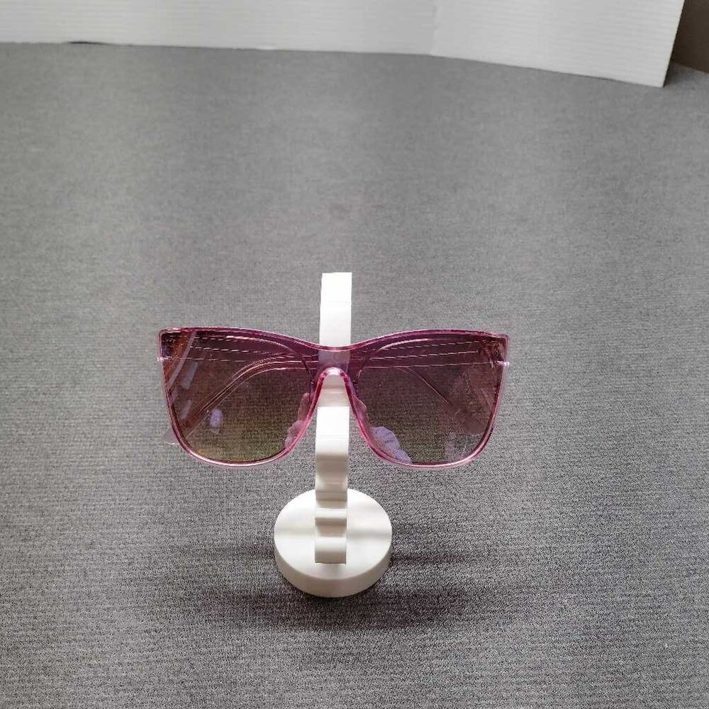 Steve Madden Women's Sunglasses Pink Gradient Lenses Cat Eye Designer DG0422